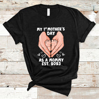 My First Mother's Day As a Mommy Cute Pregnancy Announcement Mother's Hands Baby's Feet T Shirt - Wonder Print Shop