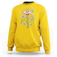 Daisy yellow crewneck sweatshirt with 'Mom' sunflower and daisy graphic.