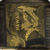 Hawaii Shark and Turtle Quilt With Gold Kakau - Wonder Print Shop