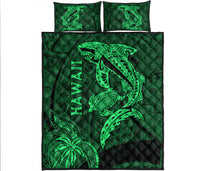 Hawaii Shark and Turtle Quilt With Green Kakau - Wonder Print Shop