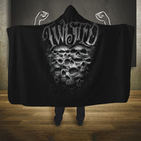 skull-hooded-blanket-twisted-head-skull