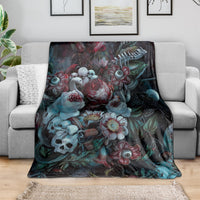 eyes-of-darkness-blanket