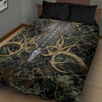 Skull Deer Hunting Camouflage Pattern Quilt Bed Set Rustic Hunting Metal Mesh Background Art - Wonder Print Shop
