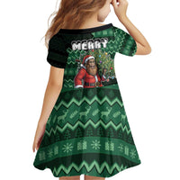 Bigfoot Christmas Family Matching Puletasi and Hawaiian Shirt Squatching Through The Snow - Wonder Print Shop