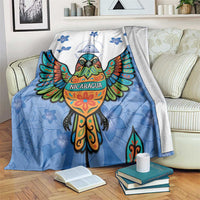 Nicaragua Blanket Guardabarranco Bird With Sacuanjoche