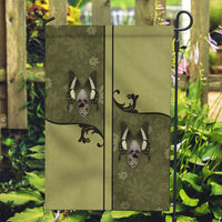 Western Gothic Yoke Garden Flag Retro Butterfly With Daisy Garden - Wonder Print Shop