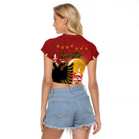 Personalized Albania Christmas Raglan Cropped T Shirt Gezuar Krishtlindjet - Wonder Print Shop
