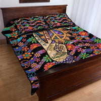 Hippie Quilt Bed Set Hand Gesture V With Peace Symbol - Wonder Print Shop