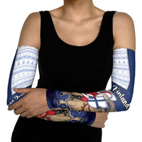 Finland Christmas Arm Sleeves Joulupukki With Coat Of Arms - Wonder Print Shop