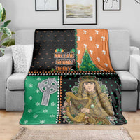Ireland Christmas Blanket Wren Boy With Shamrock Xmas Tree - Wonder Print Shop