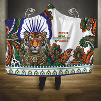 India Independence Day Hooded Blanket Royal Tiger Ashoka Chakra Paisley Pattern