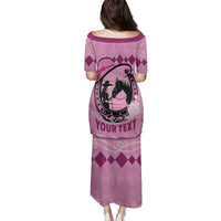 Personalized Kentucky Horse Racing Family Matching Puletasi and Hawaiian Shirt Beauty and The Horse Pink Version LT01