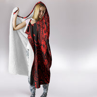 hawaii-fish-hook-hooded-blanket-hibiscus-hawaii-tribal-tattoo-red-version