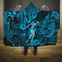 hawaii-hula-girl-hooded-blanket-hibiscus-hawaii-tribal-tattoo-sky-blue-version