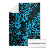 hawaii-pineapple-blanket-polynesian-pattern-sky-blue-version