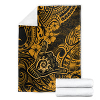 hawaii-shaka-sign-blanket-with-polynesian-hibiscus-gold-unique