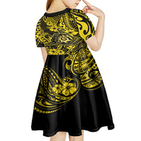 Hawaii Shaka Sign Kid Short Sleeve Dress Polynesian Pattern Yellow Version - Wonder Print Shop