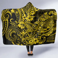 hawaii-shark-hooded-blanket-polynesian-pattern-yellow-version
