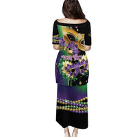 Personalized Mardi Gras Puletasi Carnival Feathers Masks - Wonder Print Shop