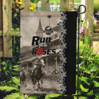Kentucky Run For The Rose Garden Flag Beige Rose Floral
