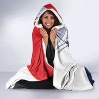 Panama Harpy Eagle Hooded Blanket Pro Mundi Beneficio Flor del Espiritu Santo