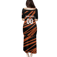 Custom Hyderabad 2025 Cricket Sunrisers Family Matching Puletasi and Hawaiian Shirt Orange Army Play With Fire