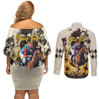 Personalized Preakness Horse Racing Couples Matching Off Shoulder Short Dress and Long Sleeve Button Shirt Middle Jewel