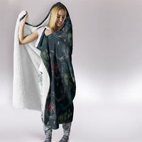 Guatemala Quetzal Bird Pattern Hooded Blanket Embroidery Effect