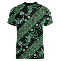 Indonesia Batik Pattern Women V-Neck T-Shirt Green Version - Wonder Print Shop