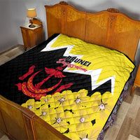 Brunei Darussalam National Day Quilt Coat Of Arms Simpor Flower - Wonder Print Shop