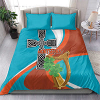 Montserrat Bedding Set Gold Harp And Black Cross