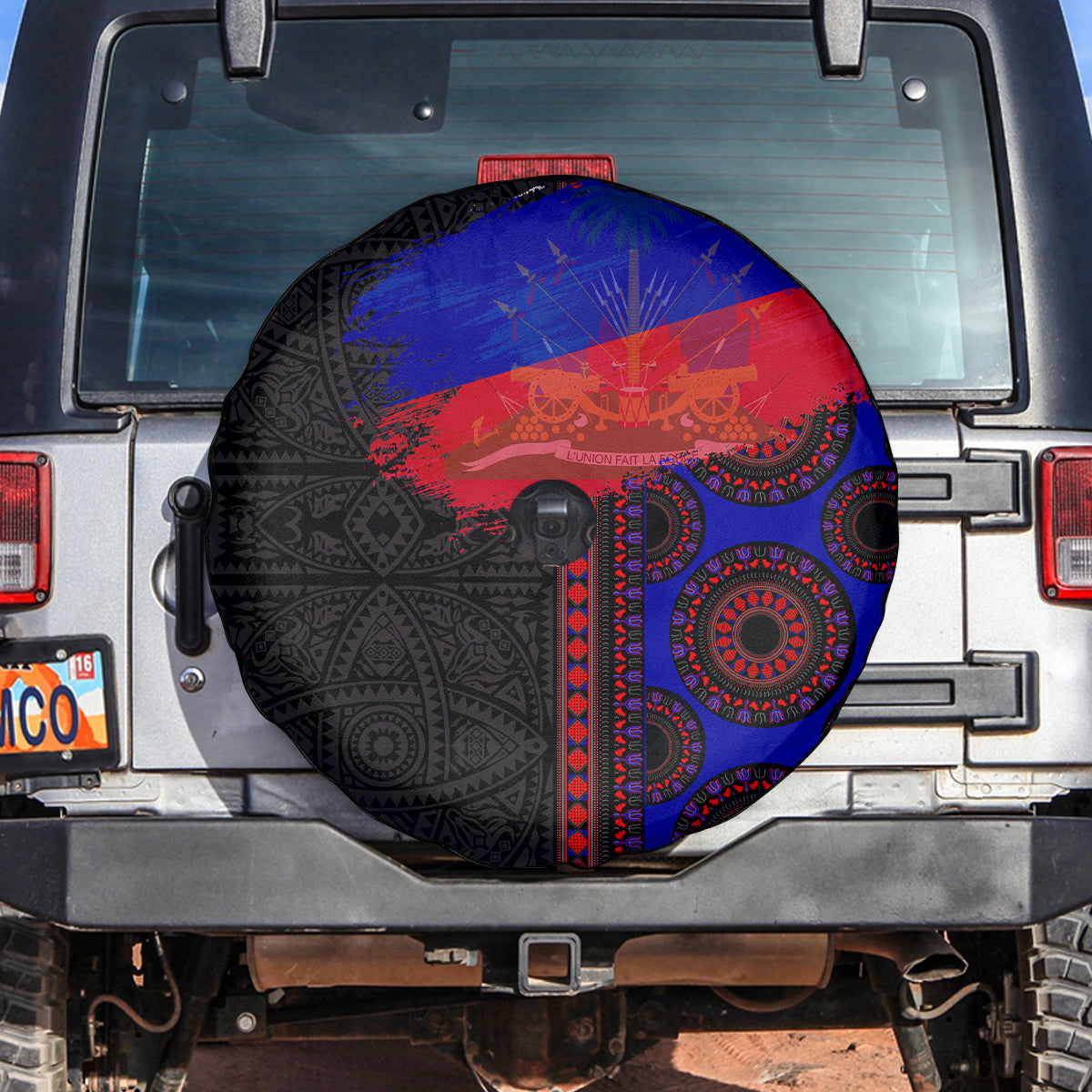 Haiti Flag Day African Seamless Pattern Spare Tire Cover