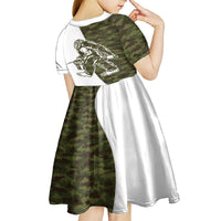 Funny Bigfoot Green Military Texture Fish Kid Short Sleeve Dress - Wonder Print Shop