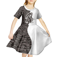 Funny Bigfoot Gray Military Texture Fish Kid Short Sleeve Dress - Wonder Print Shop