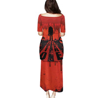 Halloween Nightmare Family Matching Puletasi and Hawaiian Shirt Pumpkin-faced Jack O Lantern With a Scary Smile Blood Vibe - Wonder Print Shop