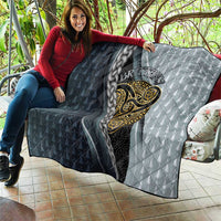 Brittany Triskele Celtic Quilt Silver and Gold Sporty Style - Wonder Print Shop