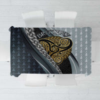 Brittany Triskele Celtic Tablecloth Silver and Gold Sporty Style - Wonder Print Shop