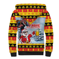 Deutschland Frohe Weihnachten Sherpa Hoodie Funny Der Weihnachtsmann and Krampus Drink Beer Together - Wonder Print Shop