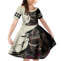 Kentucky Racing Horses Derby Hat Girl Family Matching Mermaid Dress and Hawaiian Shirt Black Color - Wonder Print Shop