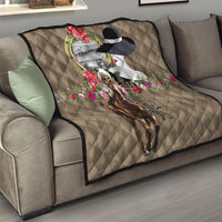 Kentucky Racing Horses Derby Hat Woman Quilt Churchill Downs and Shoehorse Roses - Wonder Print Shop