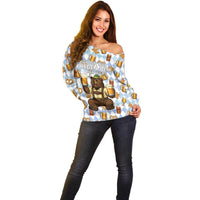 Funny Beer Oktoberfest Off Shoulder Sweater Ich Bin Nur Wegen Dem Bier Hier - Wonder Print Shop