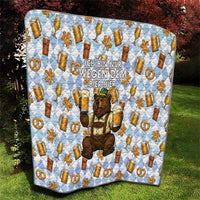Funny Beer Oktoberfest Quilt Ich Bin Nur Wegen Dem Bier Hier - Wonder Print Shop