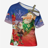 Dominican Republic Christmas Cross Shoulder Shirt Santa Relaxing On The Beach - Wonder Print Shop