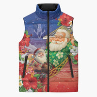 Dominican Republic Christmas Sleeveless Puffer Jacket Santa Relaxing On The Beach - Wonder Print Shop