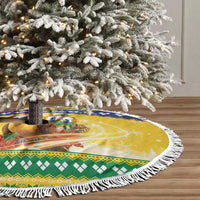 Saint Vincent And The Grenadines Christmas Tree Skirt Santa Vincent Parrot With Coat Of Arms - Wonder Print Shop
