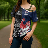 France And New Zealand Rugby Custom Cross Shoulder Shirt Les Bleus Rooster With Maori Tiki - Wonder Print Shop