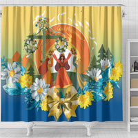 Sverige Glad Midsommar Shower Curtain Majstang Dancing