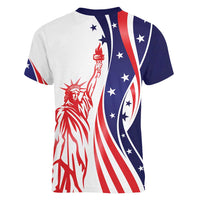 Fourth Of July USA Women V-Neck T-Shirt American Dream - Statue Of Liberty