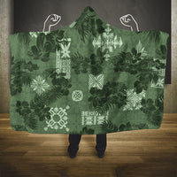 hawaii-tapa-hooded-blanket-hibiscus-mix-hawaiian-quilt-patches-sage-green