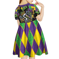 Mardi Gras Pelican Kid Short Sleeve Dress On Tuesdays We Wear Beads - Wonder Print Shop